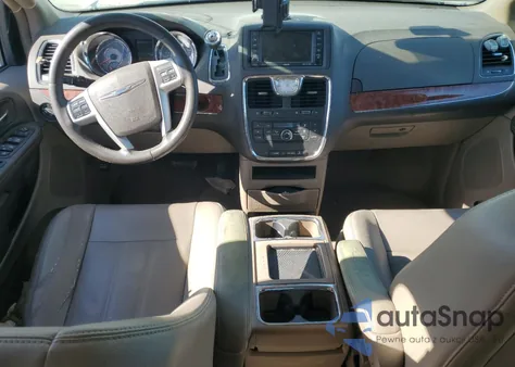 2015 Chrysler Town & Country Touring from USA, damaged, VIN 2C4RC1BG9FR583486